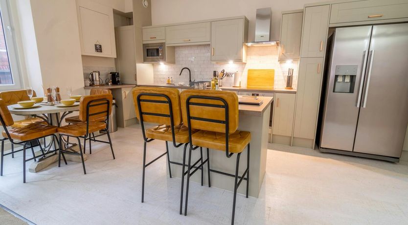 Photo of The Bumble Bee