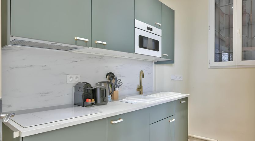 Photo of Parisian Whisper