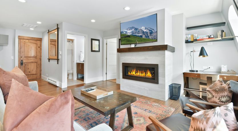 Photo of Legacy Plaza Joyride