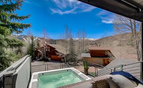 Photo of Stylish Slopeside Retreat