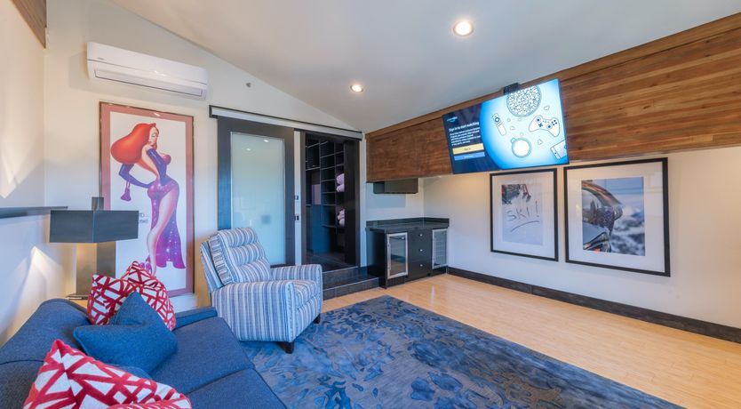 Photo of Silver Slopes Getaway