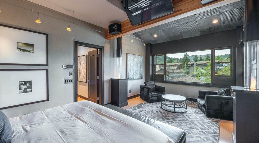 Photo of Silver Slopes Getaway