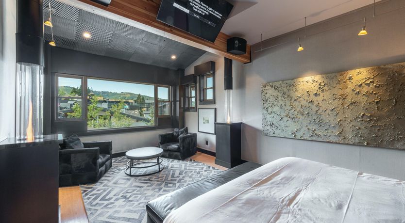 Photo of Silver Slopes Getaway