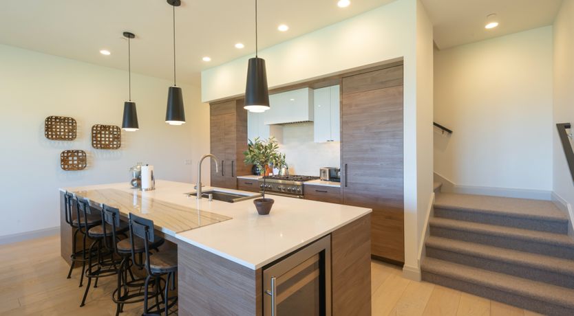 Photo of Summit Vista