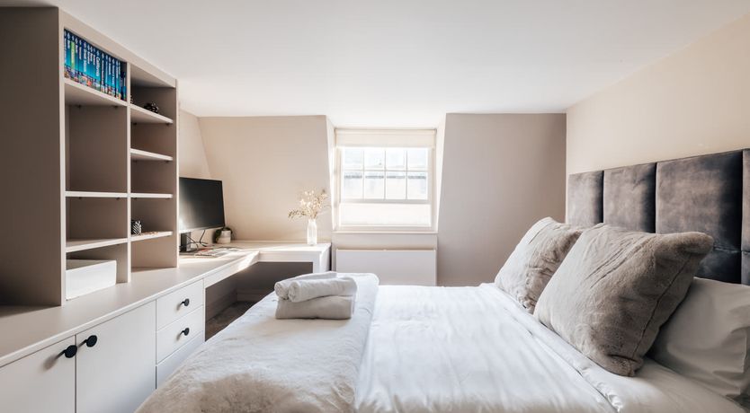 Photo of Georgian Benediction