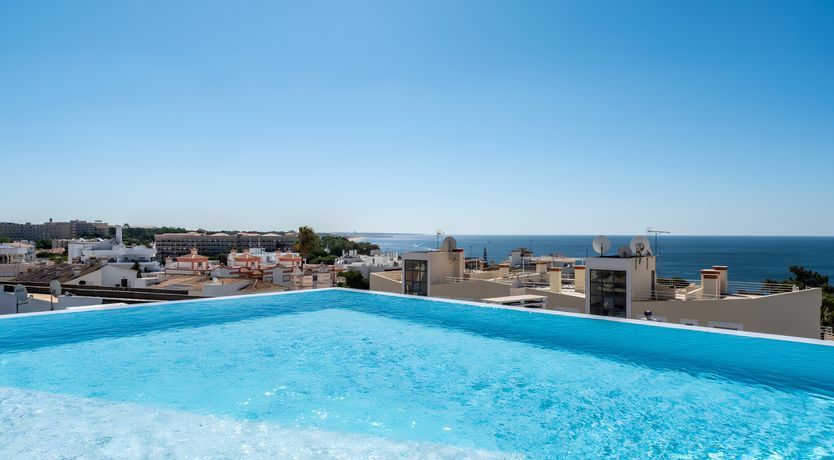 Photo of Rooftop Refuge