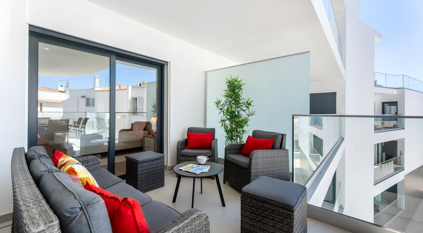 Photo of Rooftop Refuge