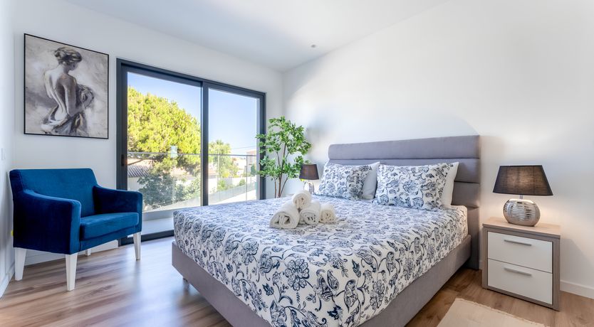 Photo of Rooftop Refuge