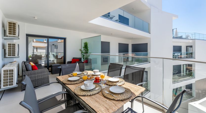 Photo of Rooftop Refuge