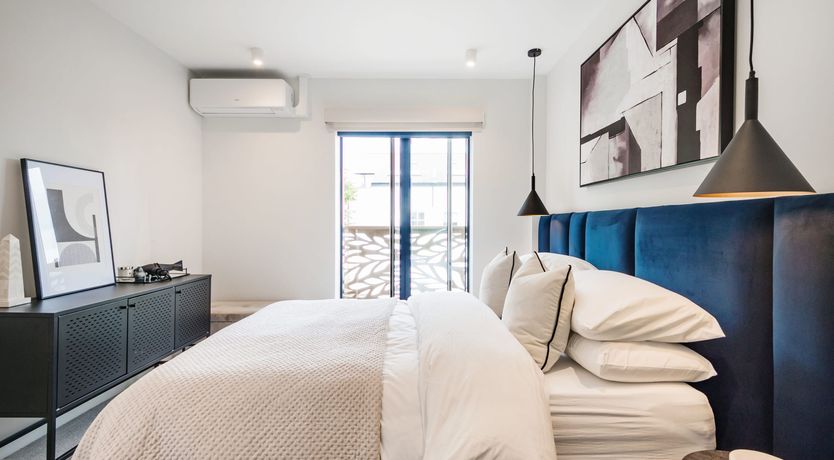 Photo of Brondesbury Belle