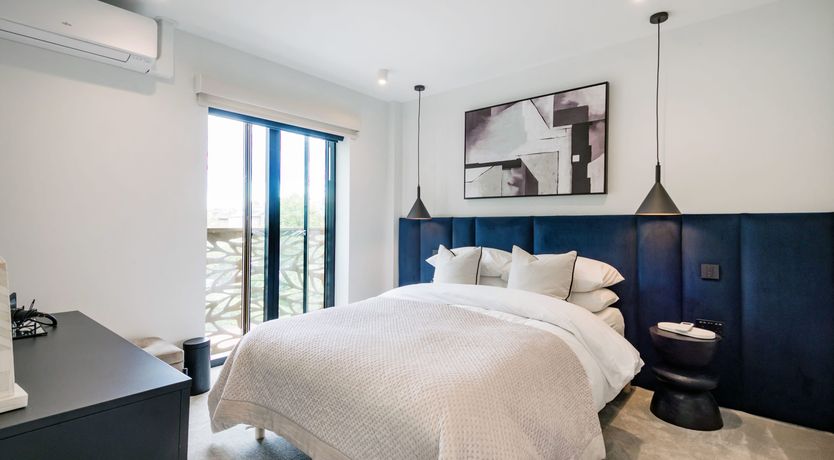 Photo of Brondesbury Belle