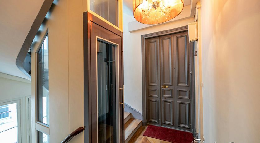 Photo of Parisian Perspective