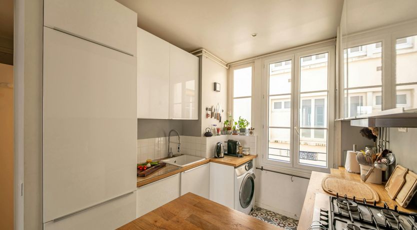 Photo of Parisian Perspective