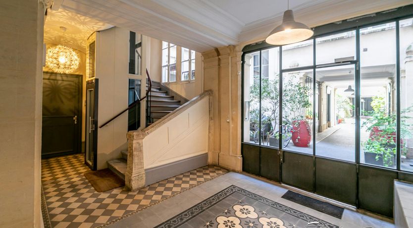 Photo of Parisian Perspective