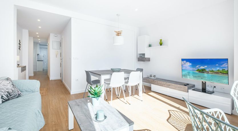 Photo of Levante Love