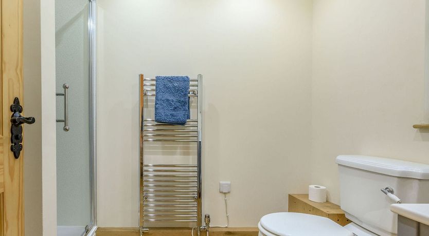 Photo of A Lakeside Serenity