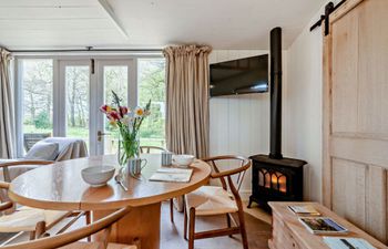 The Woodlands Retreat Holiday Cottage