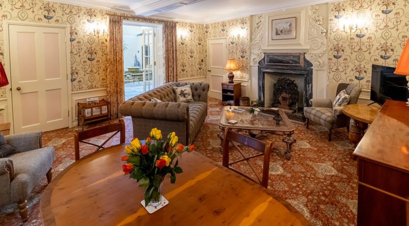 Photo of Diamond Life