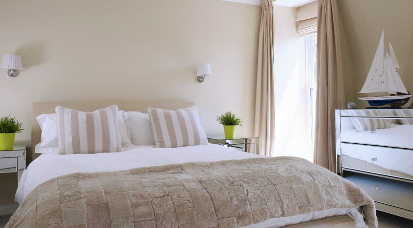 Photo of The Pebble & The Pearl