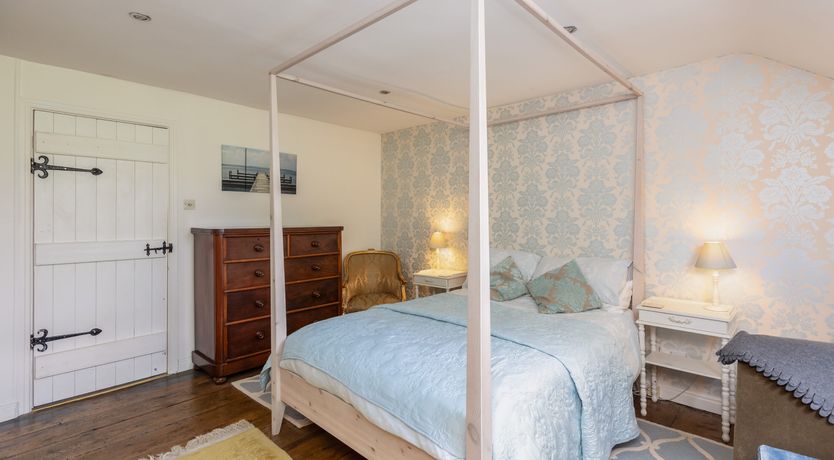 Photo of Whistler's Cottage