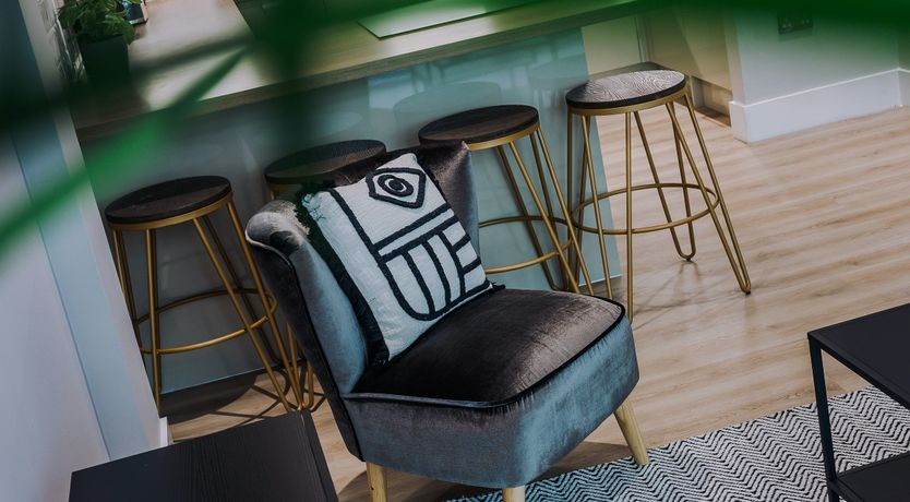 Photo of On Ropewalks Roads