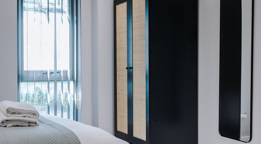 Photo of On Ropewalks Roads