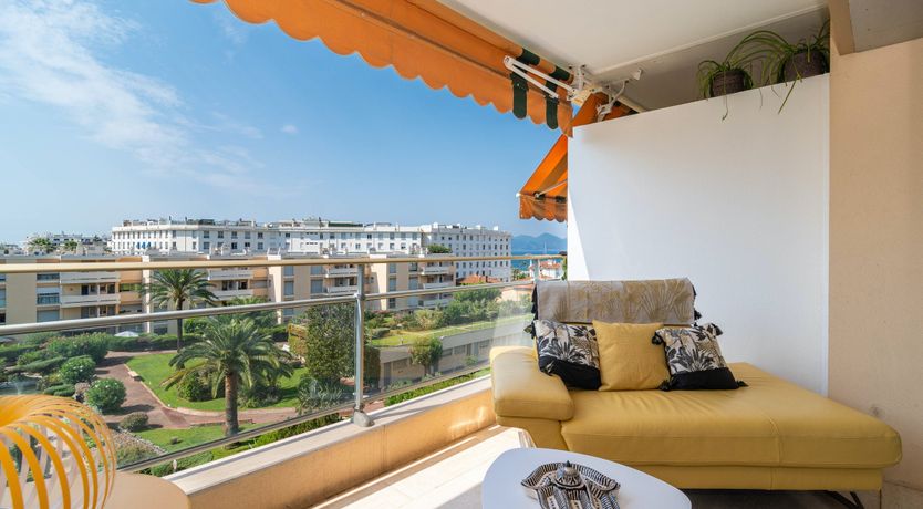 Photo of Sunset in Cannes