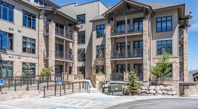 Photo of Canyon Retreat