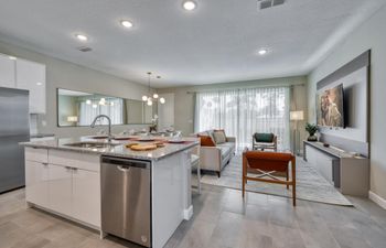 Marshmallow Flat Holiday Home