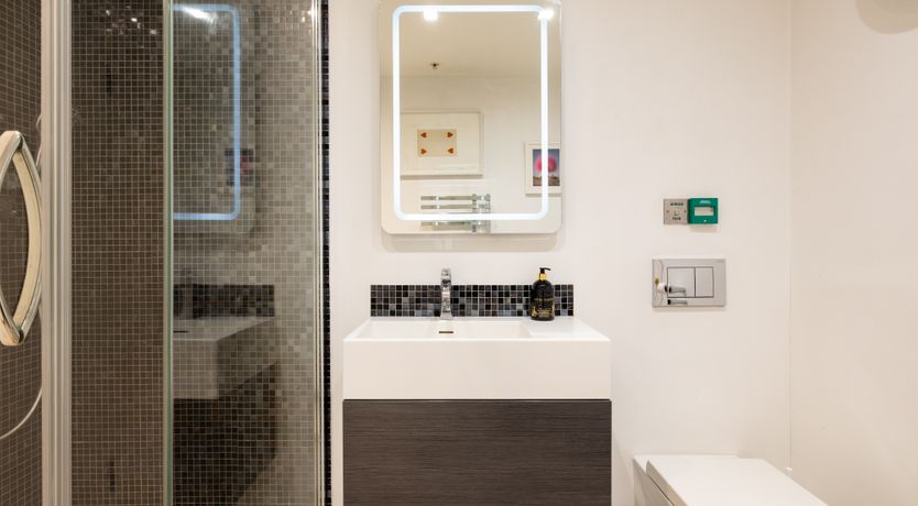 Photo of Cupid's Bow