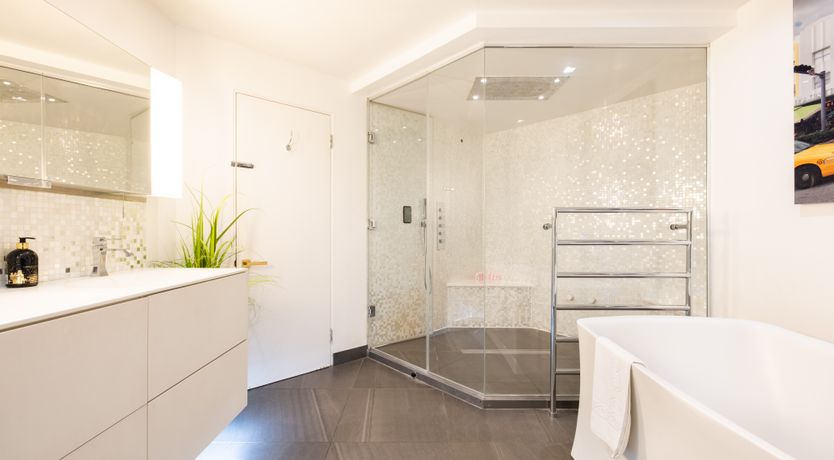 Photo of Cupid's Bow