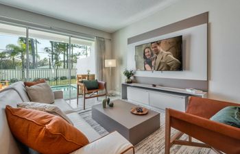 Pines & Cumulus Holiday Home