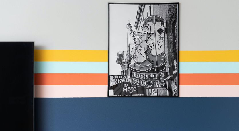 Photo of Chic Downtown Retreat