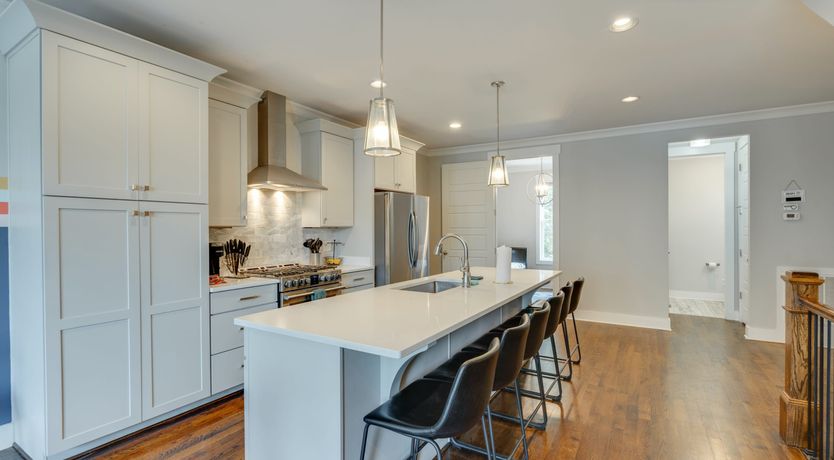 Photo of Chic Downtown Retreat