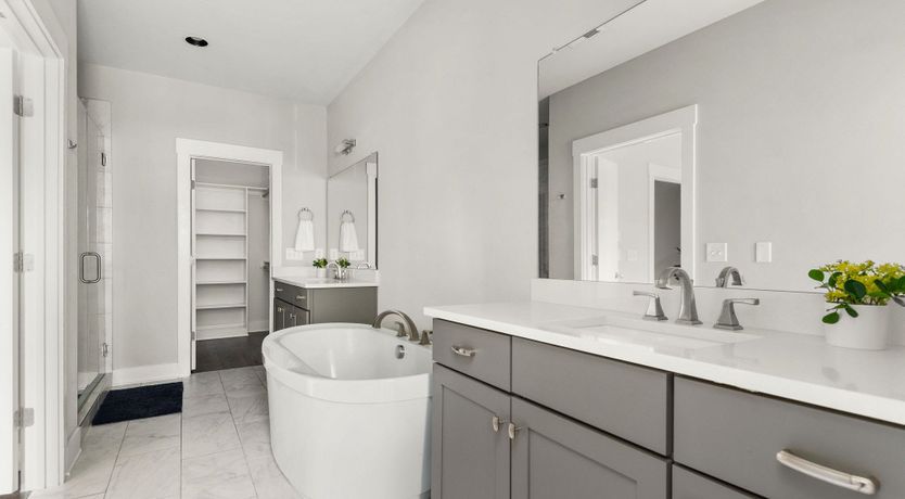 Photo of Chic Downtown Retreat