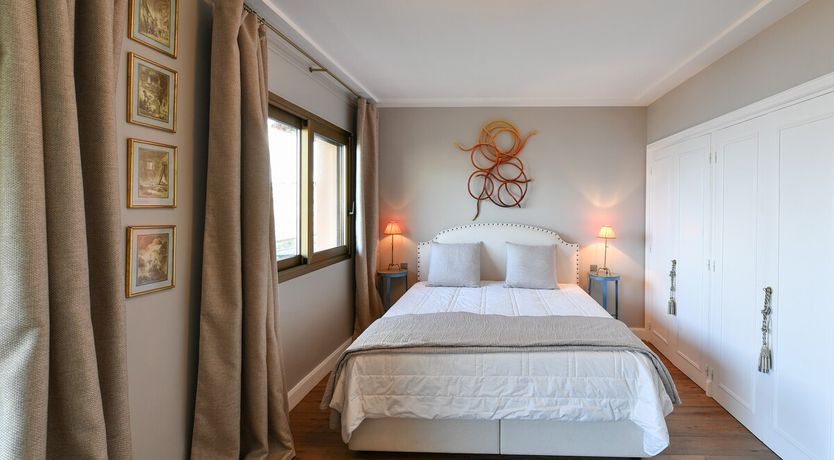 Photo of Riviera Treasure