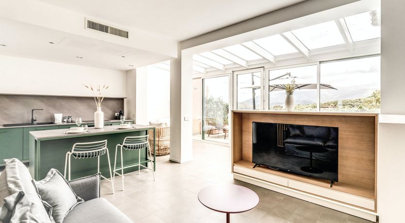 Photo of A Sorrentine Serenade