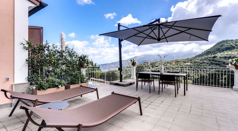 Photo of A Sorrentine Serenade