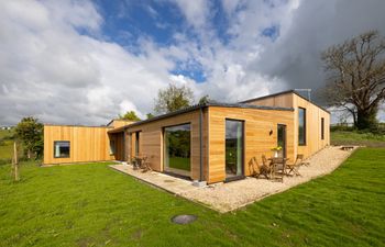 Buttercup Meadow Holiday Cottage