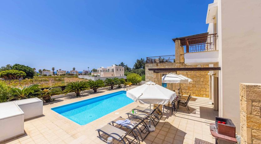 Photo of Sunny Seaside Retreat