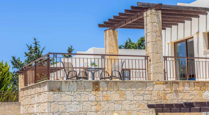 Photo of Sunny Seaside Retreat