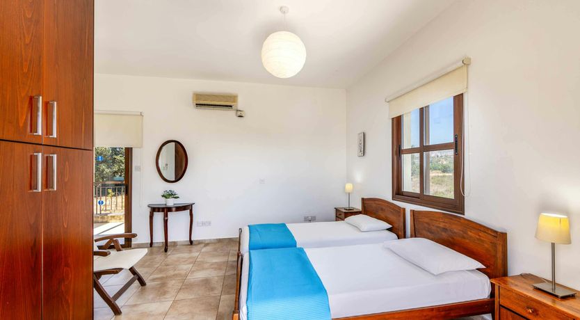 Photo of Sunny Seaside Retreat