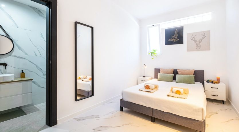 Photo of Gold of the Sun