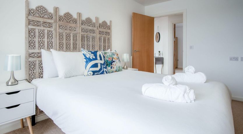 Photo of The Shrinking Violet