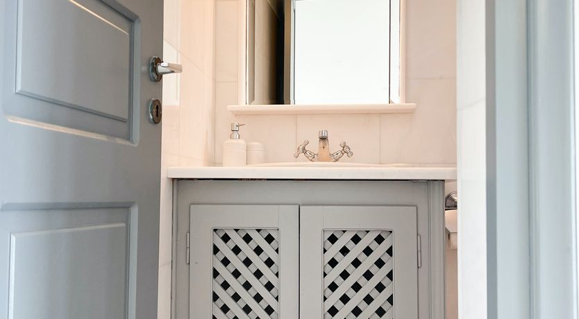 Photo of Grecian Marvel