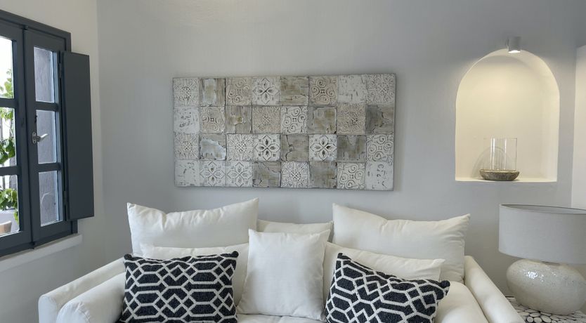 Photo of Grecian Marvel