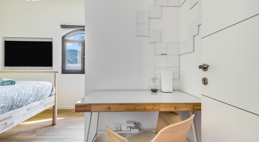 Photo of Golden Elegance