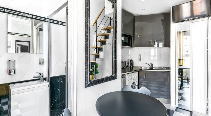 Photo of The Allure of the Avenue