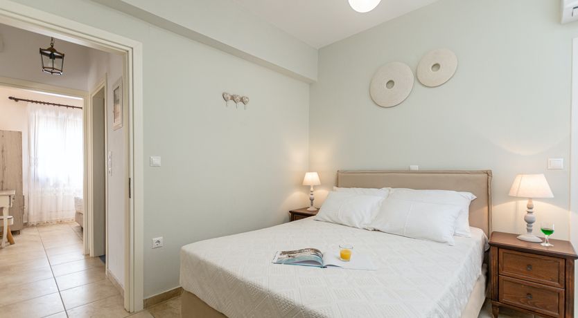 Photo of Naxian Niche