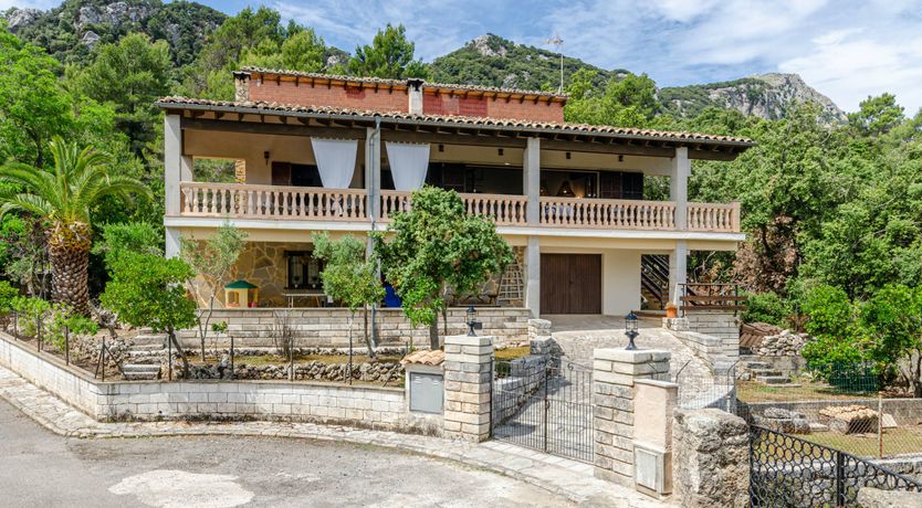 Photo of Magic in the Mountains